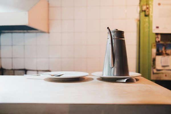 Savourez l'Innovation : Recette Exquise de Bûche de Noël Roulée aux Saveurs Surprenantes !